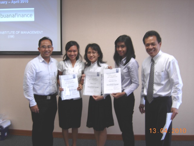 BUANA FINANCE